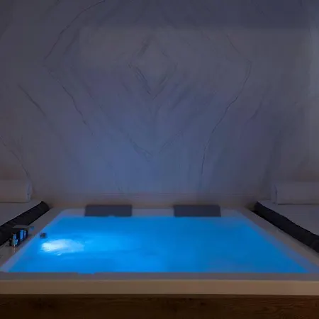 Wellness Con Jacuzzi Per 2 Persone Венеция