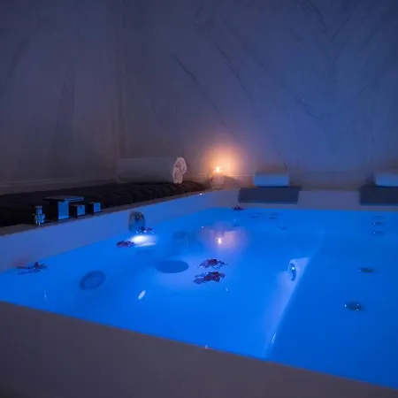 Wellness Con Jacuzzi Per 2 Persone Апартаменты